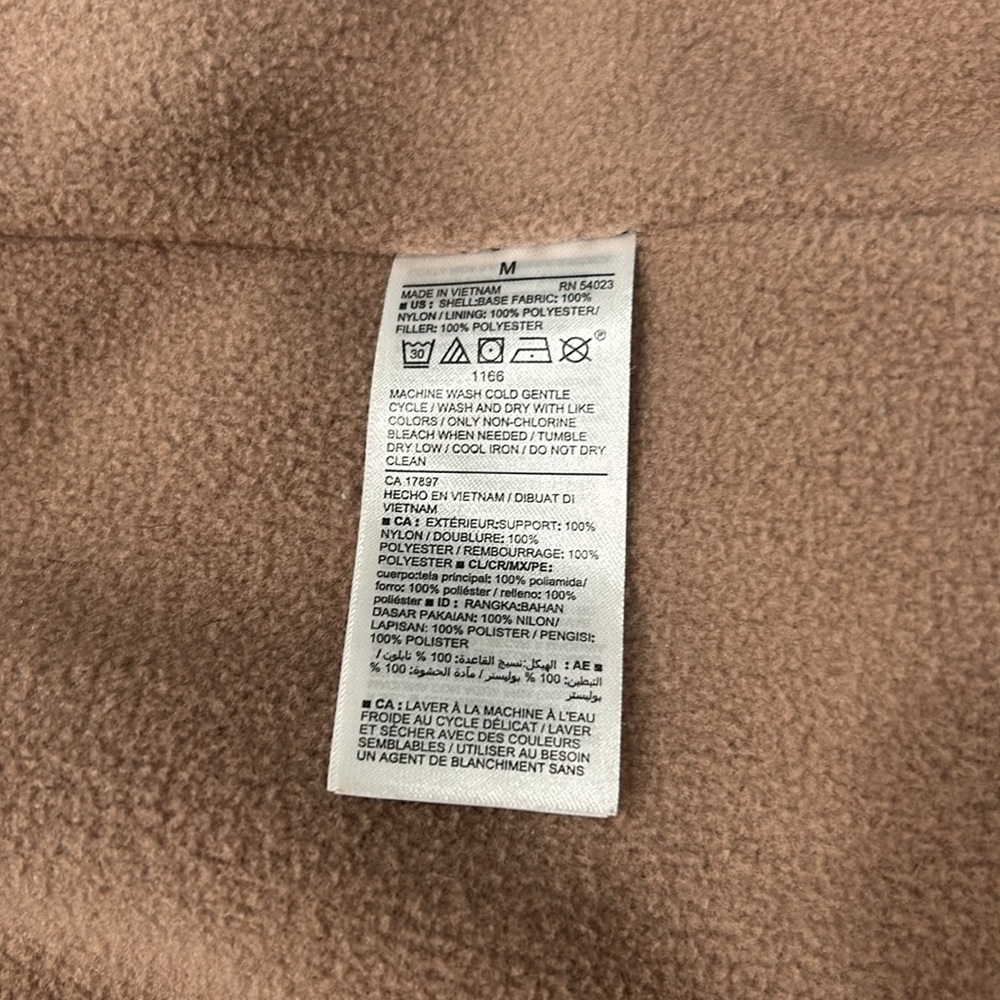 Old Navy‎ Full Zip Puffer Jacket. Size M - Picture 9 of 14